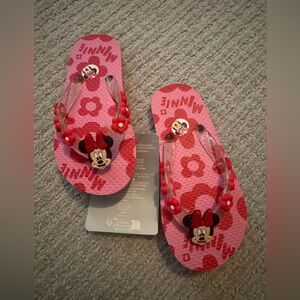 NWT size 9/10 toddler Disney Minnie Mouse Pink Flip Flops